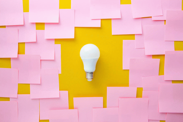 عشق مجازی یا واقعی: تفاوتها و چالشها